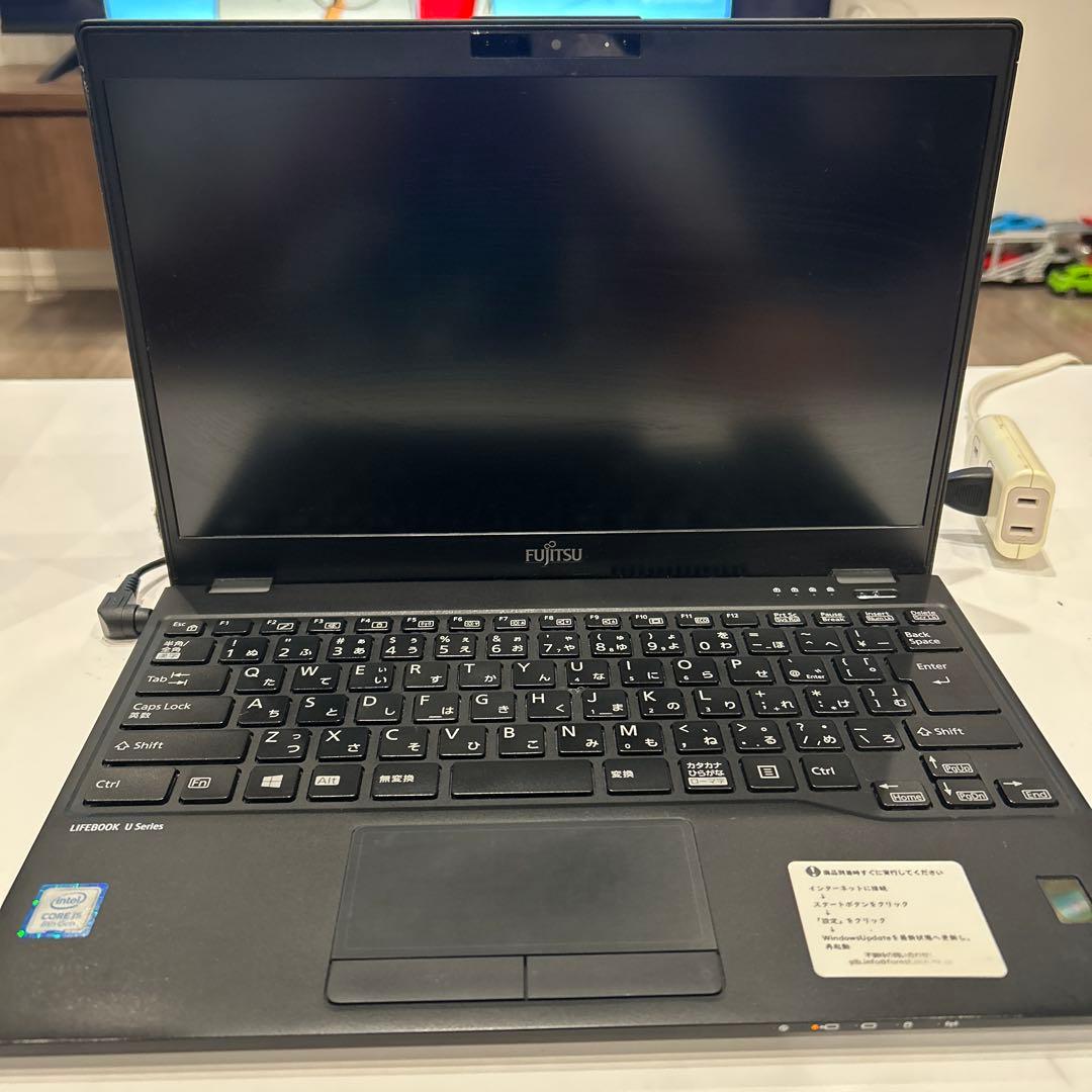 LIFEBOOK U939/A 　ノートパソコン i5 第8世代