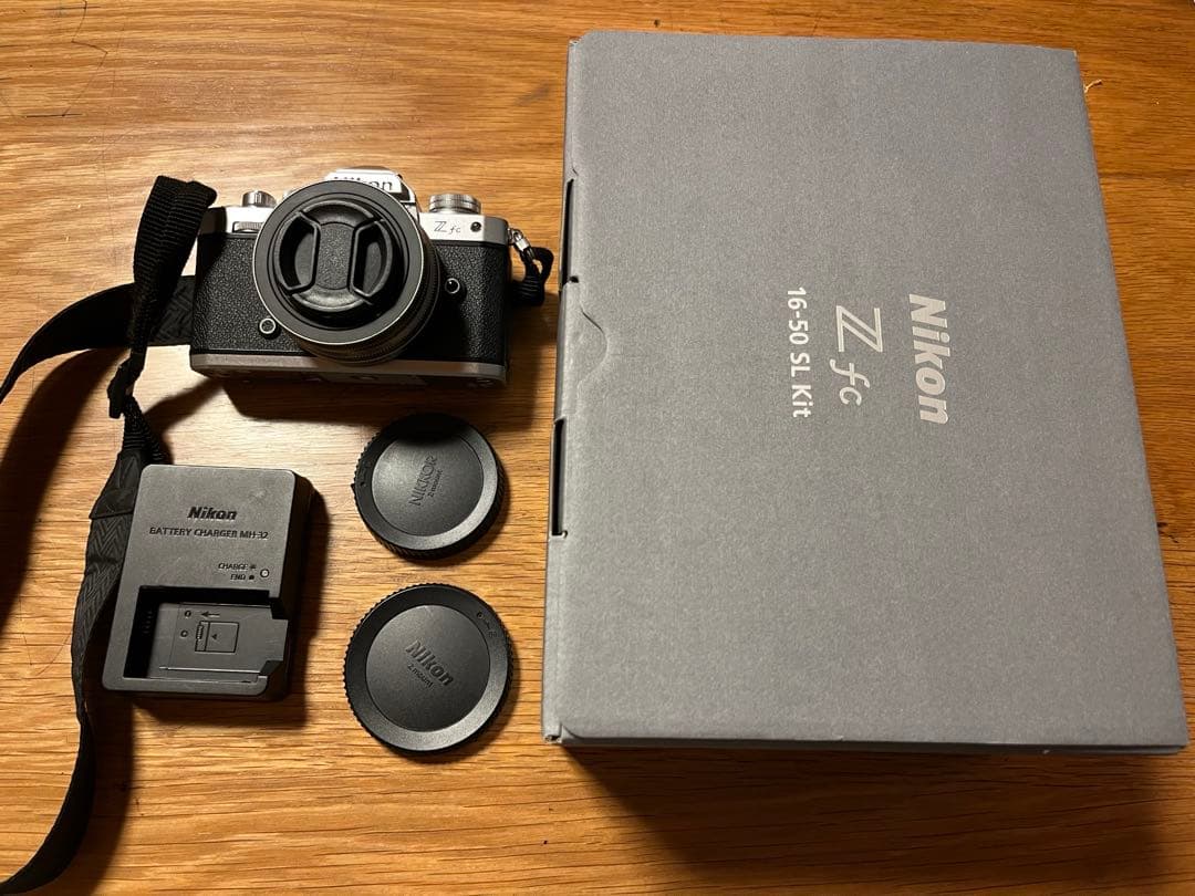 デジタルカメラ Nikon Zfc 16-50 SL Kit