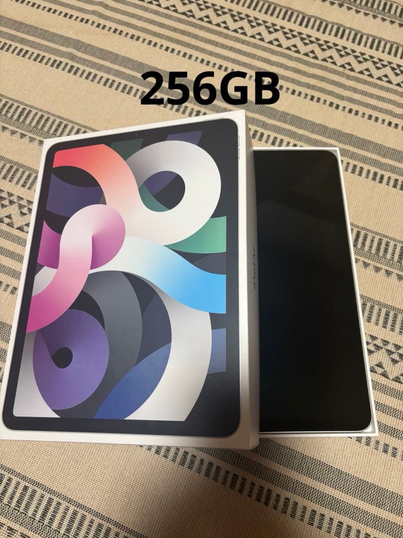256GB Apple iPad Air (第4世代) シルバー 本体