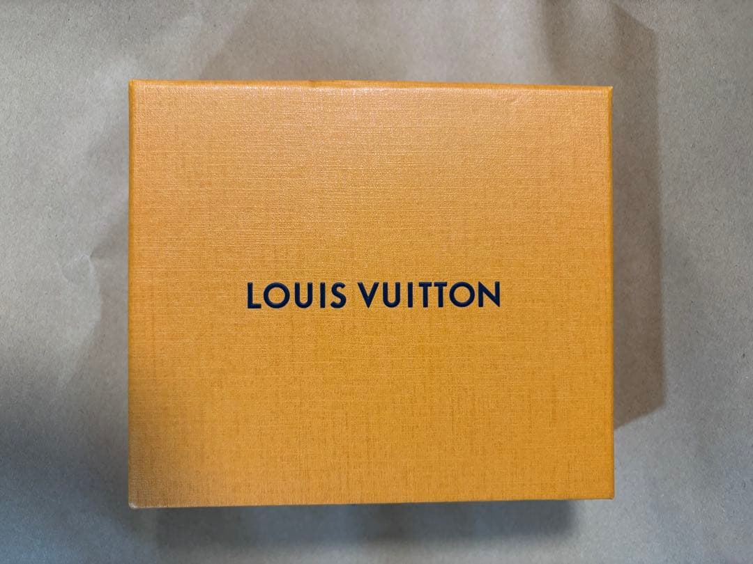 Y*様 Louis Vuitton ブラック キーケース