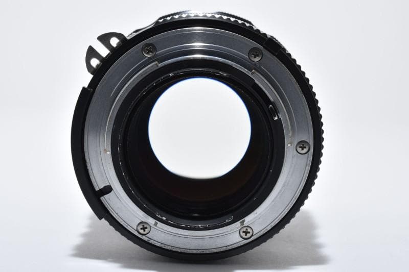 Nikon NIKKOR-P.C Auto 105mm F/2.5（整備品）