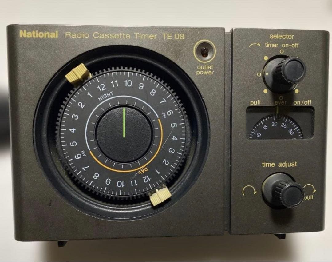 松下電工　ナショナルラジオカセットタイマー　TE08 新品未使用品