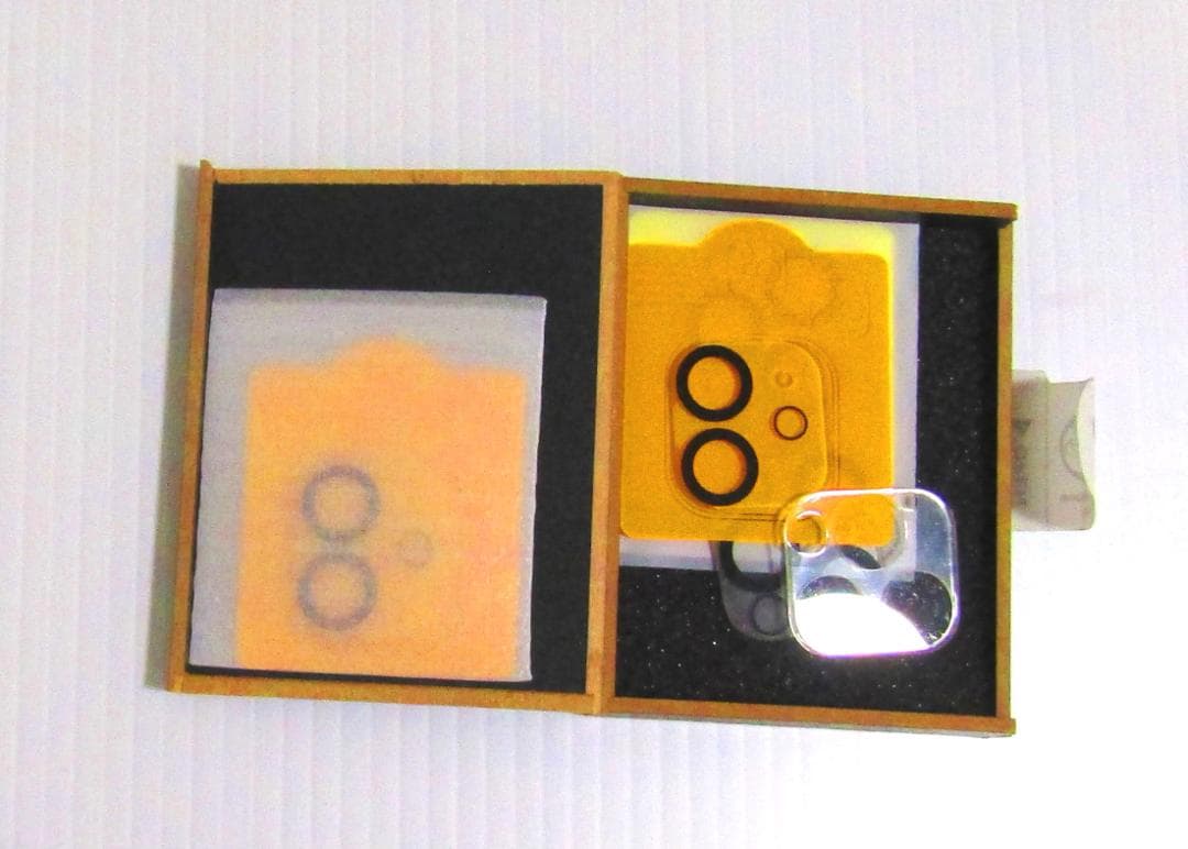 ihone12Pro250Gケース他