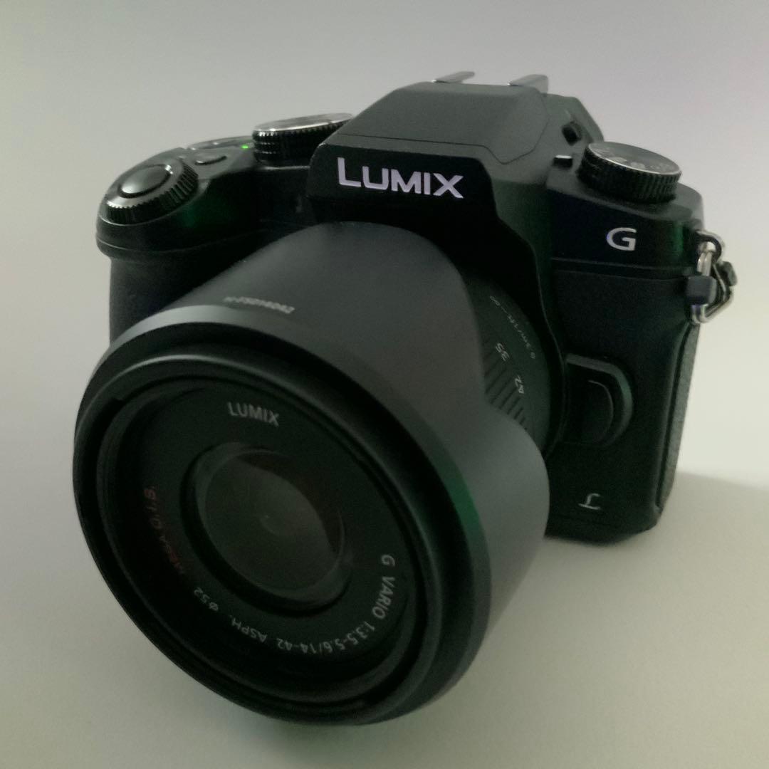 LUMIX G デジタル一眼レフカメラ 本体とレンズ2本