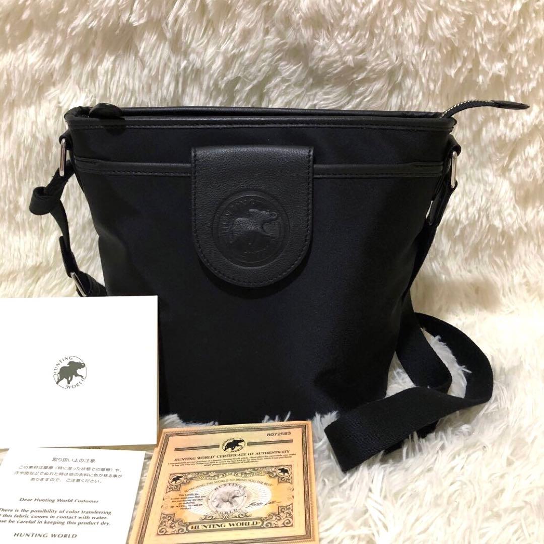 未使用☆ハンティングワールド ショルダーバッグ　 ブラック