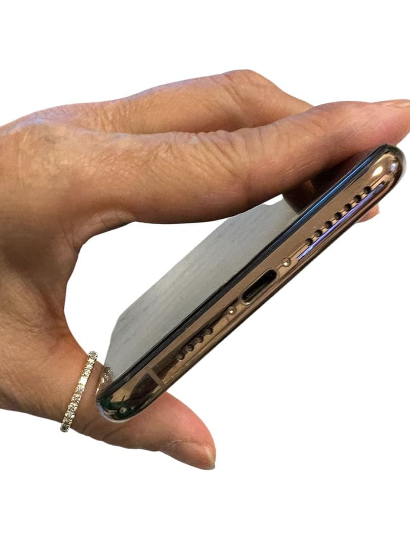 S*e様 ■iPhone XS Max ■64GB ゴールド 本体