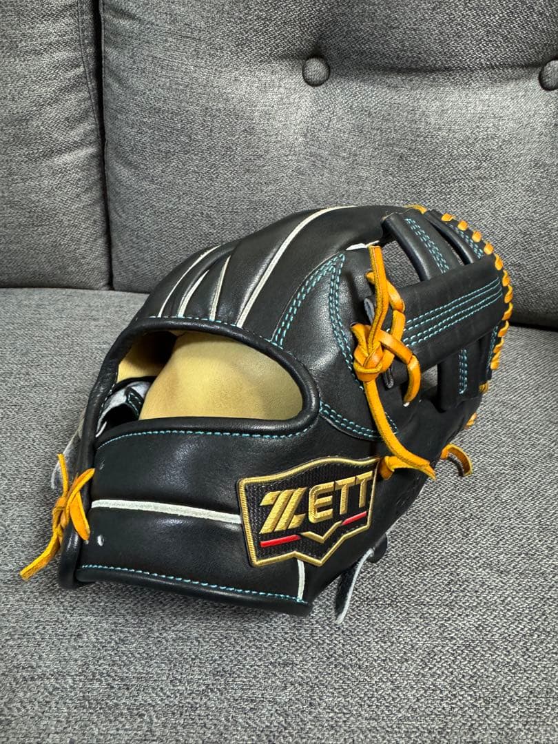 ZETT 軟式用グローブ 【吉川尚輝モデル】