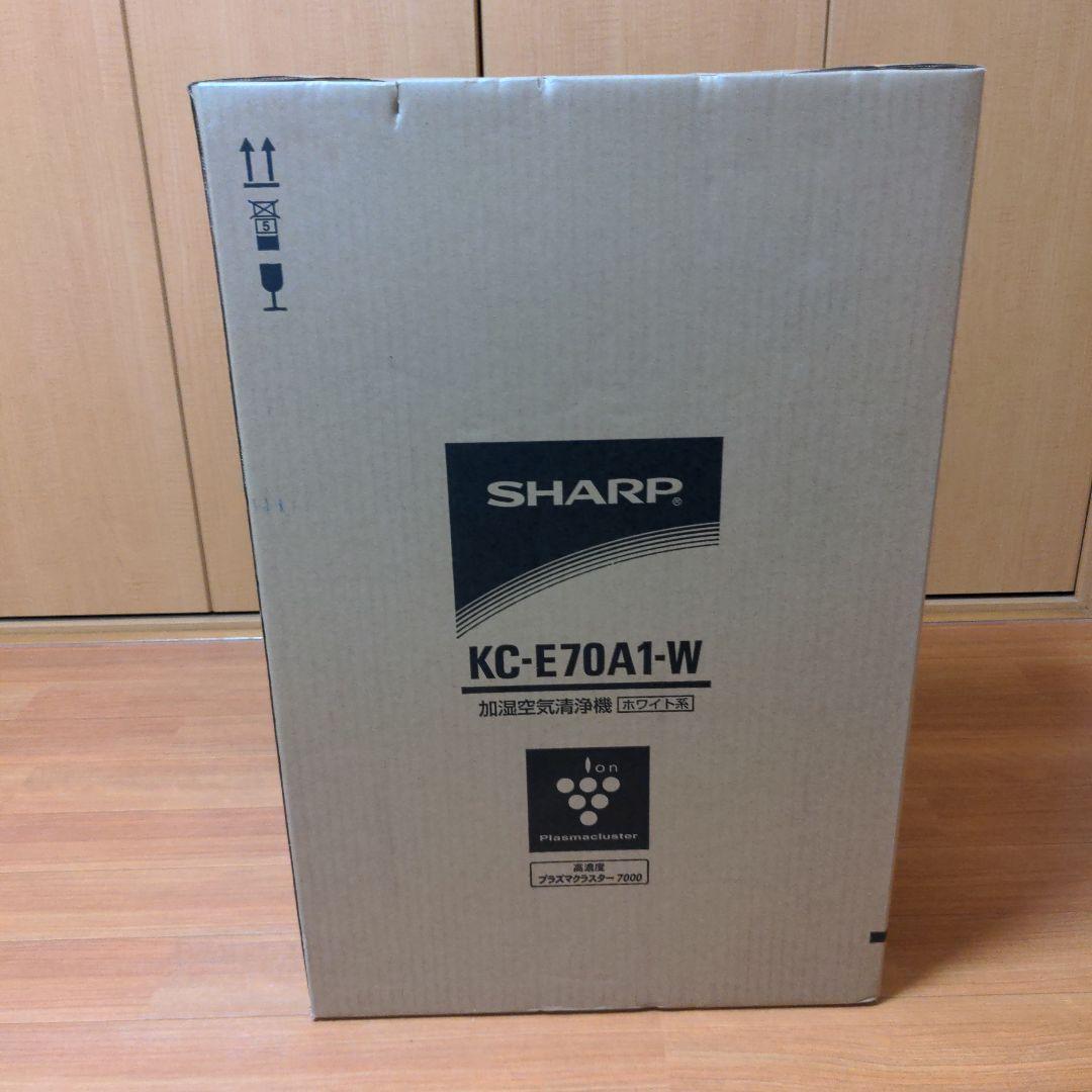 シャープ 加湿空気清浄機 プラズマクラスター搭載 ホワイト KC-E70A1-W