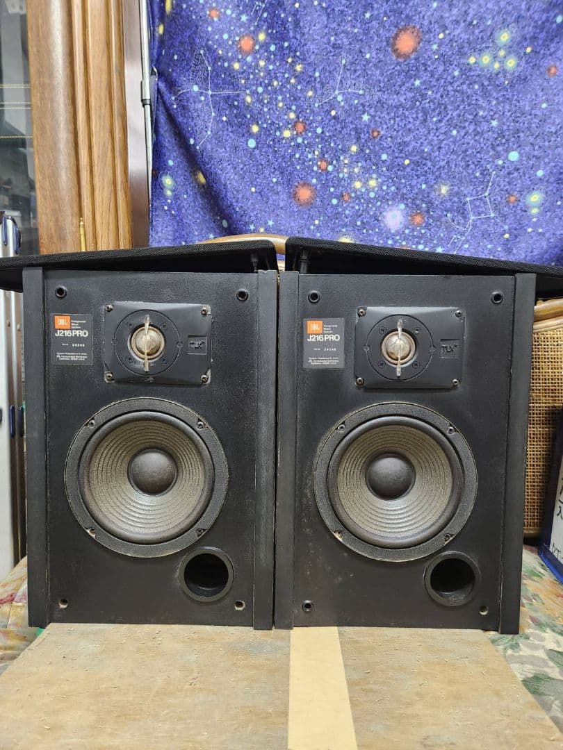 脅威！レストア重低音ハイスペックコンパクトスピーカーJBL J-216PRO