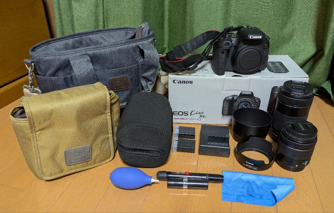 Canon EOS Kiss X9i デジタル一眼レフカメラ　カバン等セット