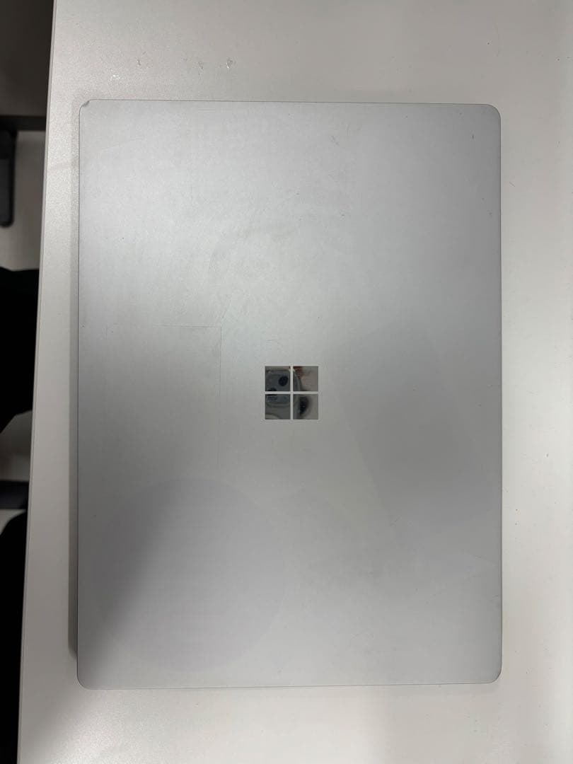 Microsoft Surface Laptop シルバー