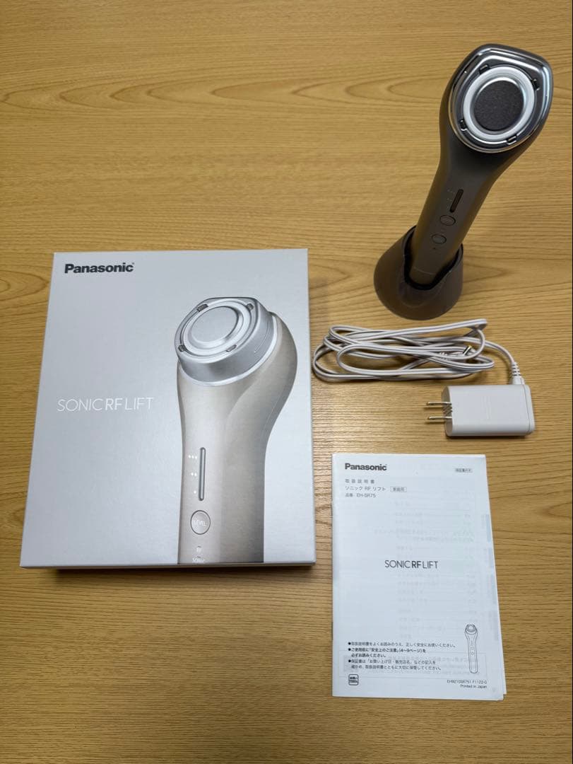 パナソニック　美顔器　ソニックRFリフトケア EH-SR75-N