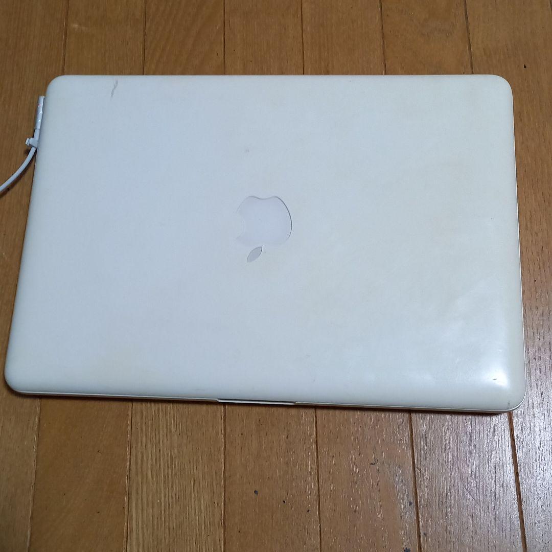 （ジャンク品扱い）MacBook A1342 ホワイト 13インチ
