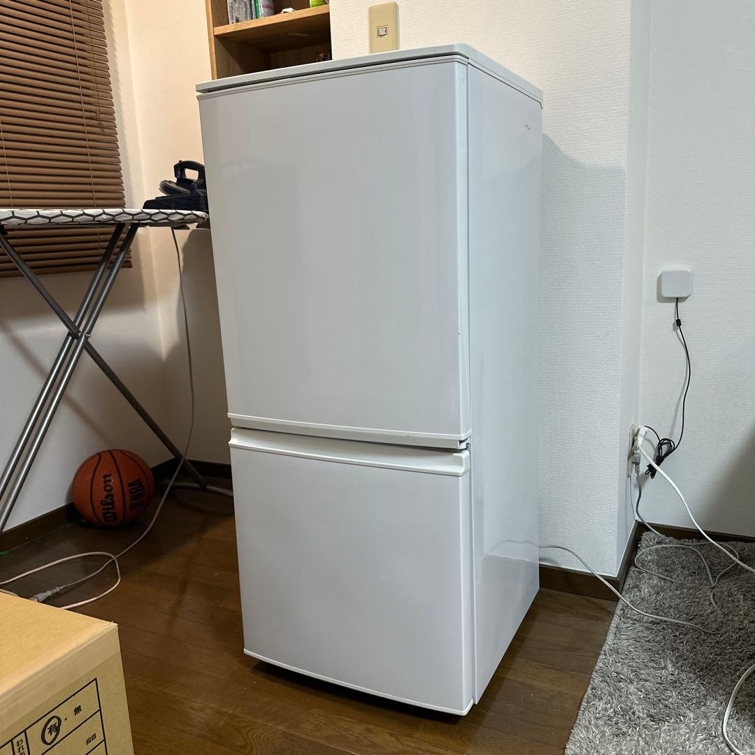 中古SHARP 137L 冷蔵庫【SJ-UY14-W】　どっちもドア