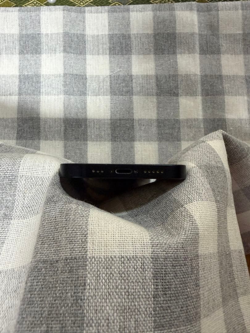 【バッテリー状態100％】　Apple iPhone 14 ブラック