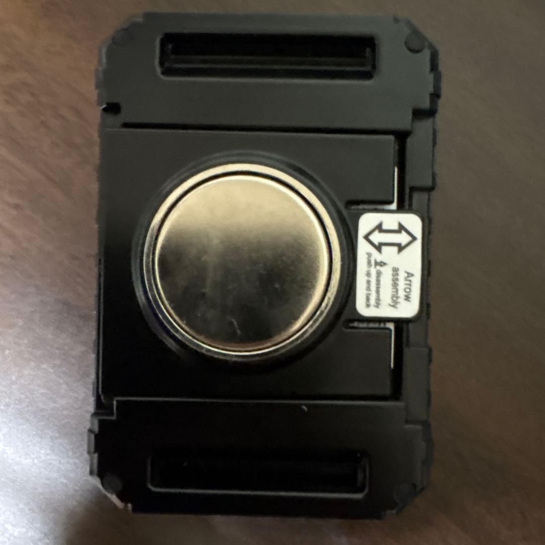 ア*ィ様 trackimo GPSトラッカー 黒