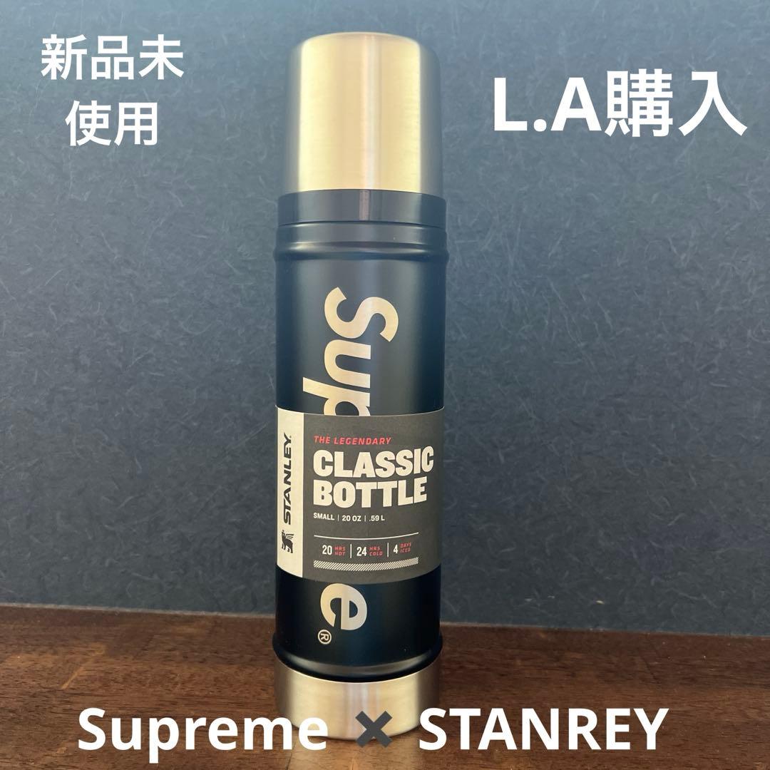 【新品未使用】Supreme Stanley コラボ　水筒　20 oz ブラック