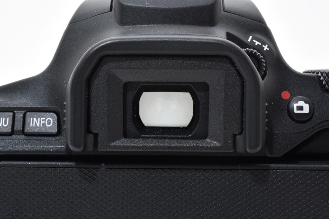 レンズ(ズーム) Canon EOS Kiss X10 / Canon EF 75-300mm