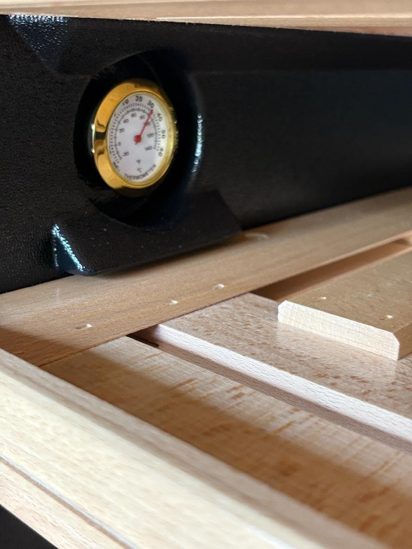 【美品】ArteVino ワインセラー F250G4N‑JA 鍵なし／木曜発送