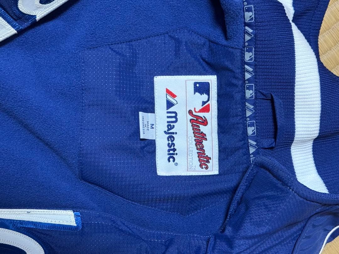 ドジャースAuthentic Collection ジャケット　新品未使用