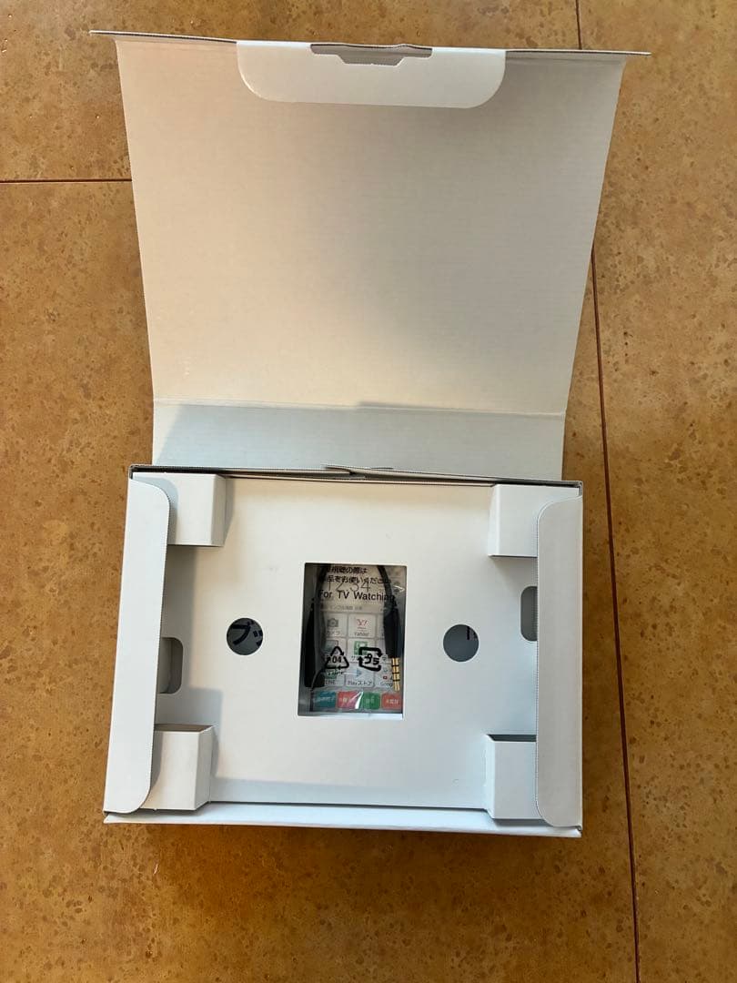 Y!mobile かんたんスマホ2+ 赤