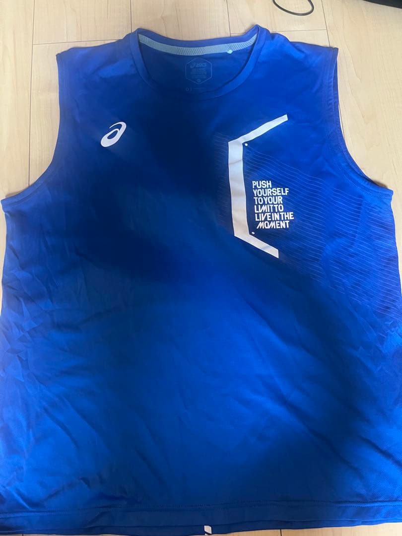 松本国際　バレーボール　ノースリーブ