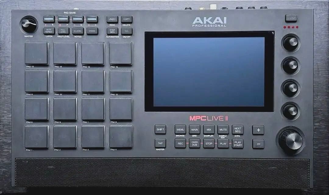 DTM・DAW AKAI Professional MPC Live II