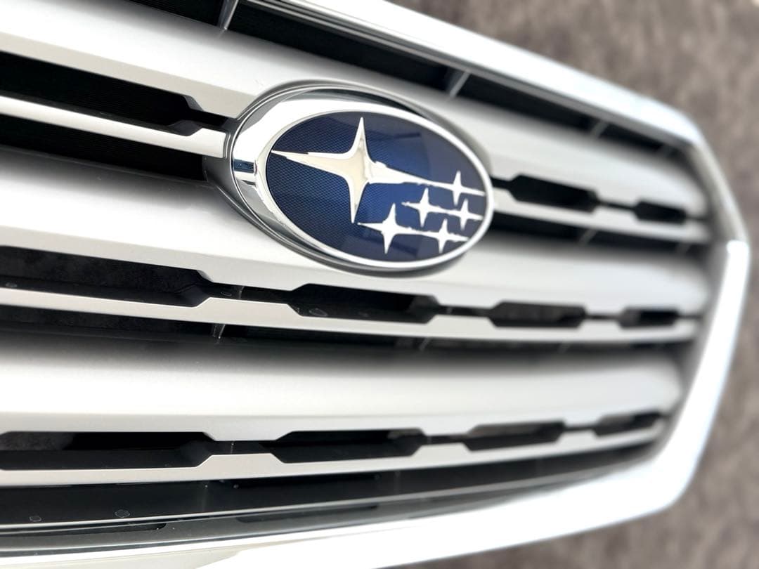 (未使用品)レガシィ アウトバック BS9 純正グリル 前期用