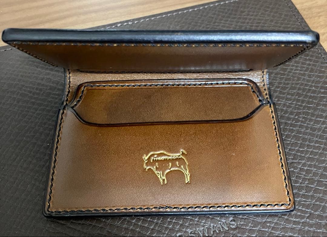 トラッドバイソン　カードケース　ウォルナット