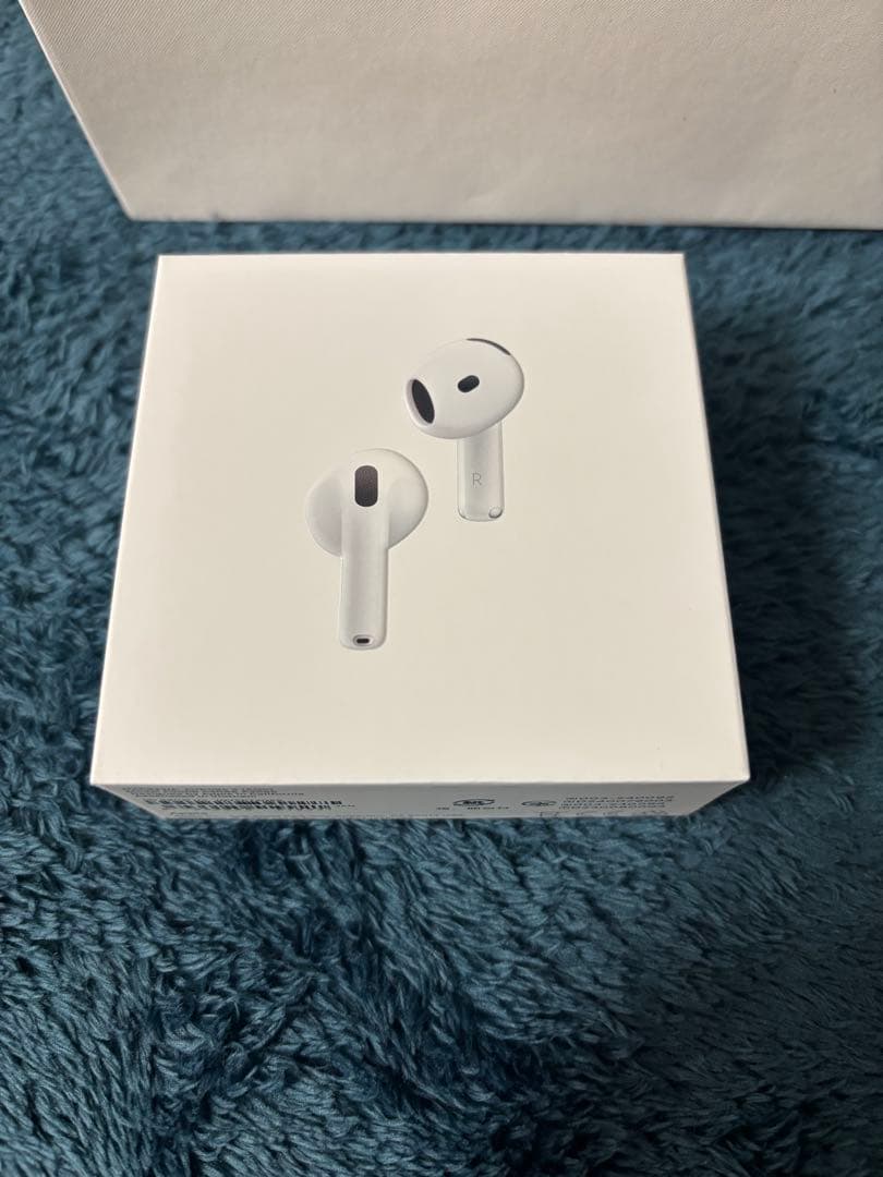 新品　未開封Apple AirPods 4 本体 アクティブノイズキャンセリング