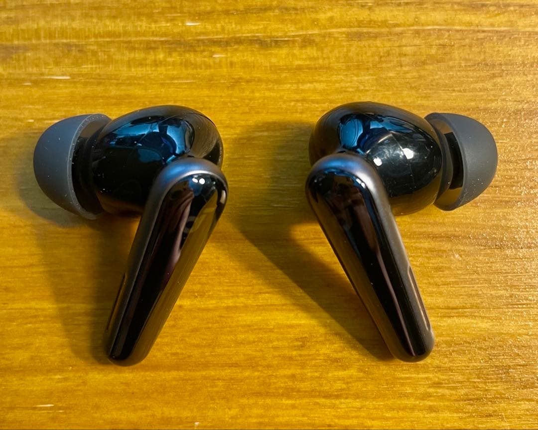 soundcore Liberty 5 ワイヤレスイヤホン + シリコンケース