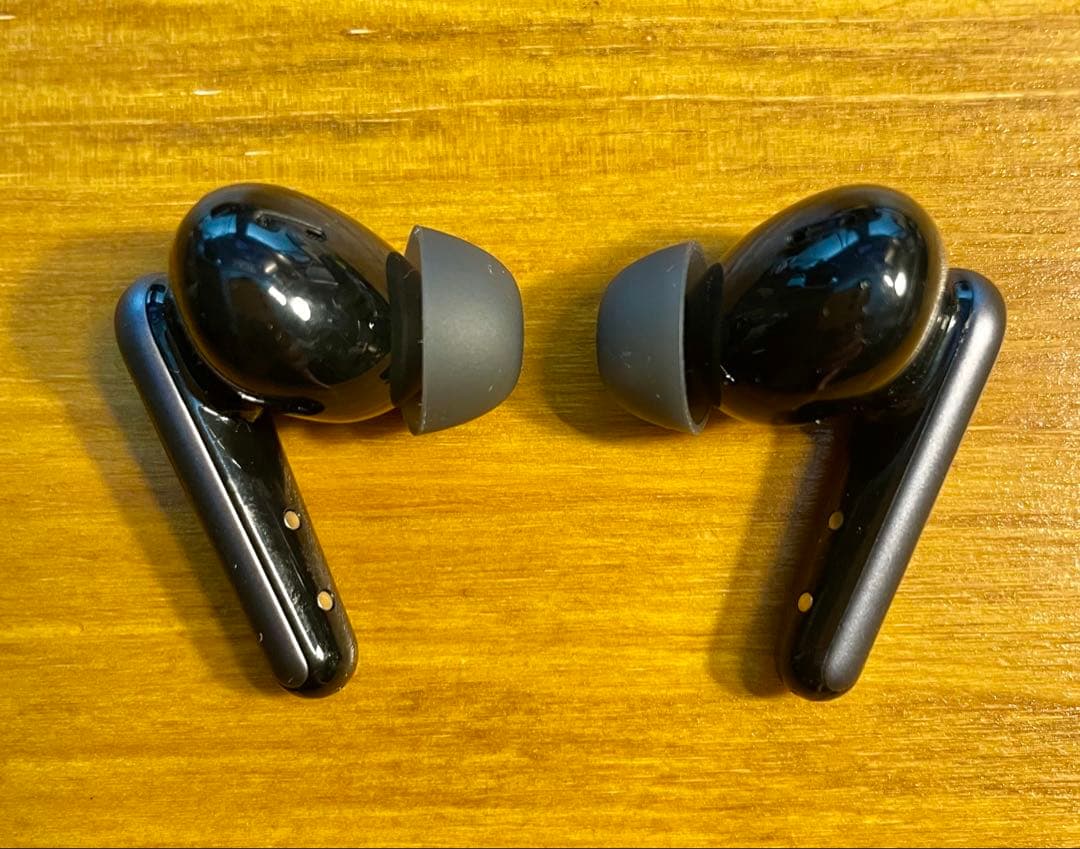 soundcore Liberty 5 ワイヤレスイヤホン + シリコンケース