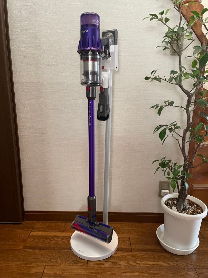 掃除機・クリーナー Dyson Digital Slim Fluffy SV18