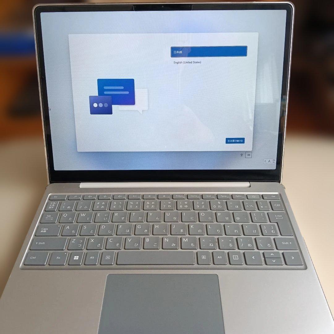 美品Microsoft Surface Laptop Go2