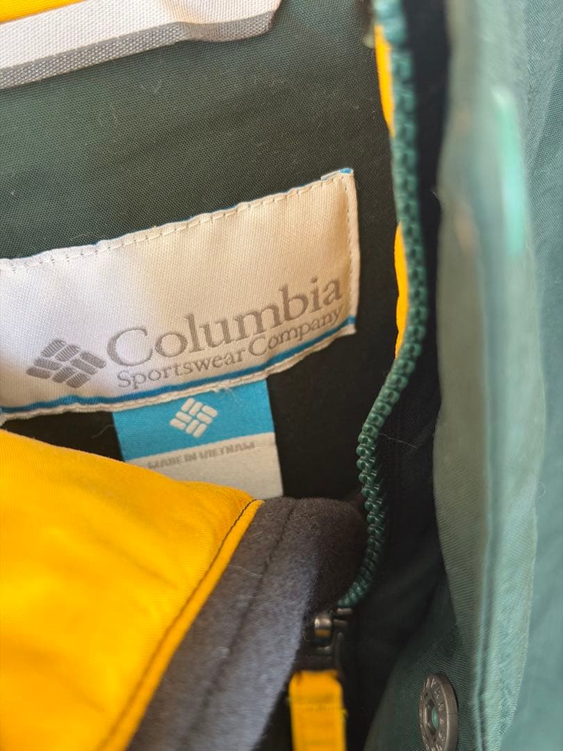 コロンビア　ベスト　撥水　ルーズシルエット　サイズM グリーン　緑