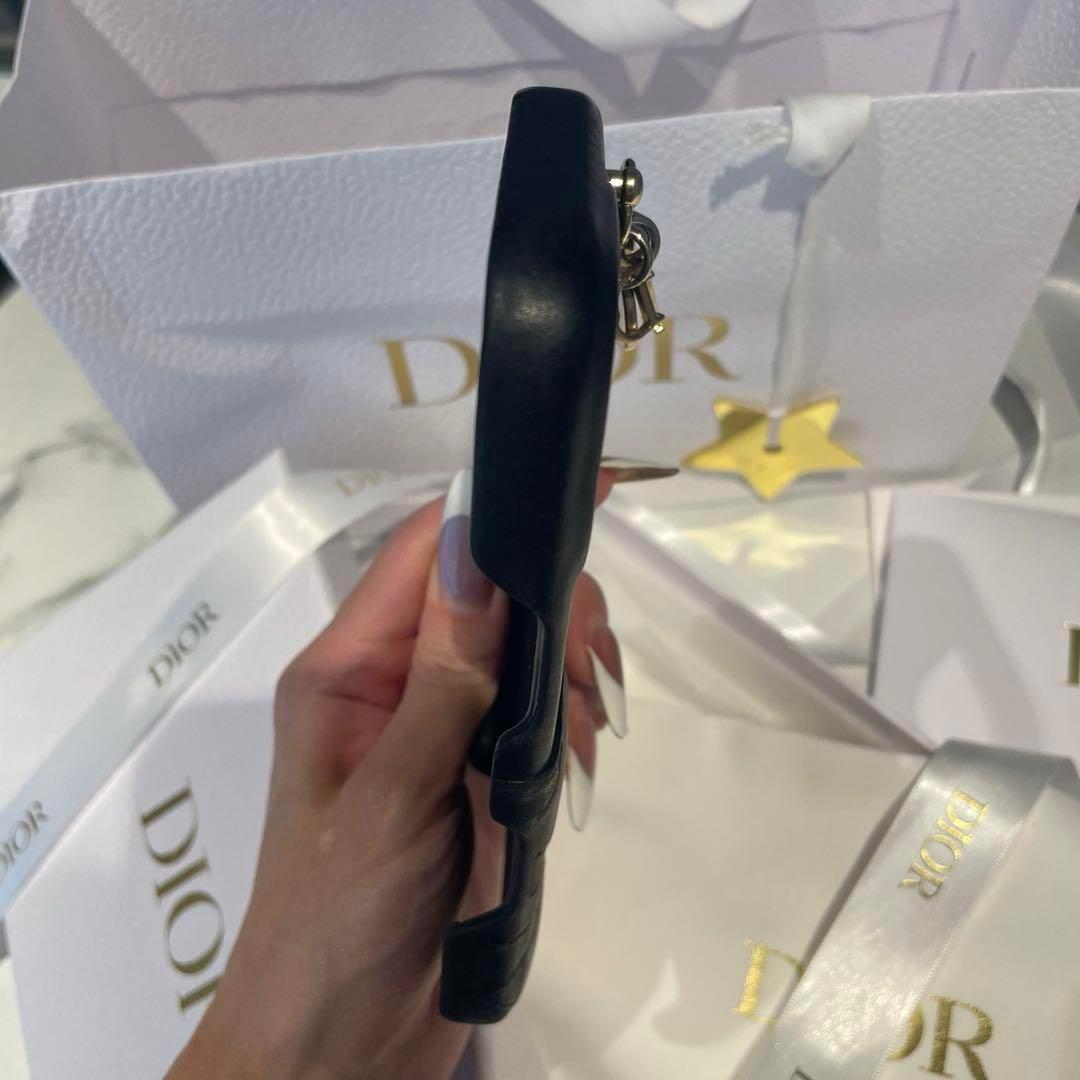 ✨美品✨週末限定‼️Lady Dior iPhone 16pro ケース