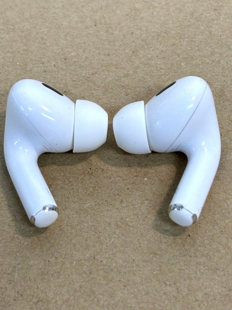 18935 AirPods Pro (第2世代) A2698/2699