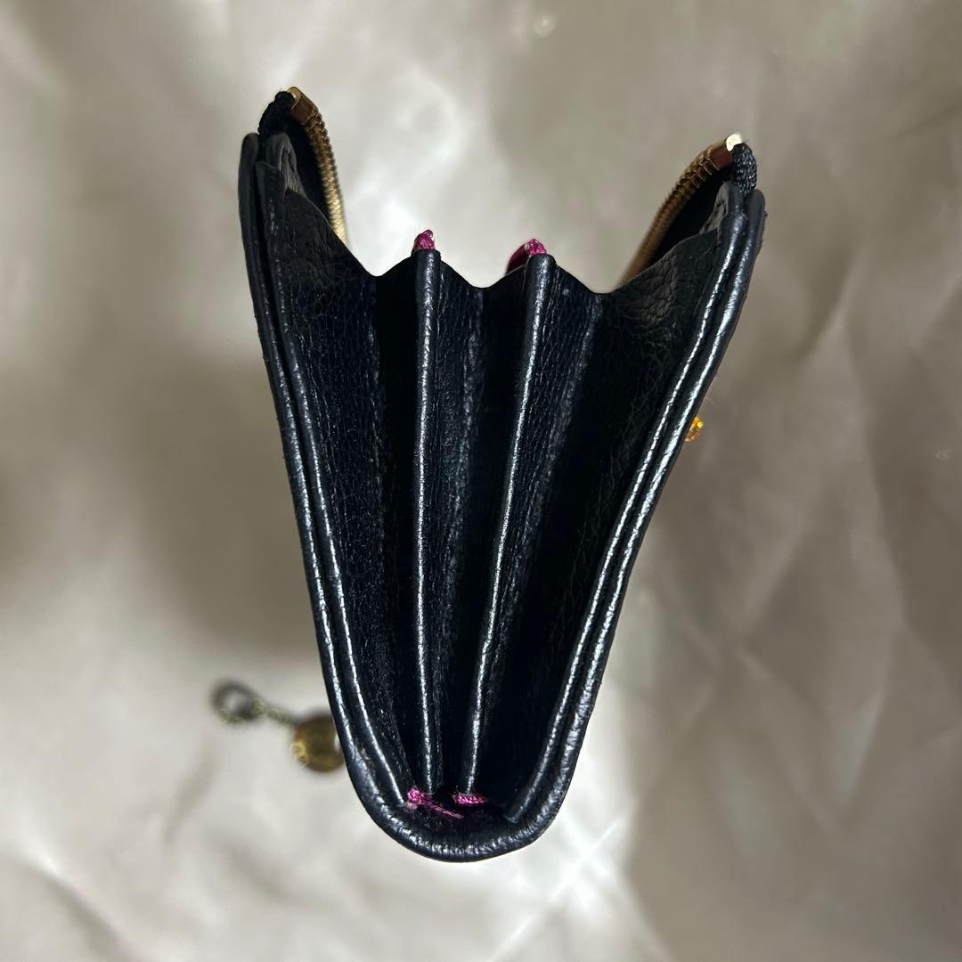 Think Bee! シンクビー　オーバーザレインボー L型　長財布　刺繍黒