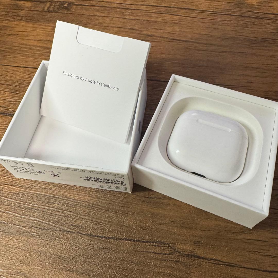 Airpods 4 (ANC)アクティブノイズキャンセリング