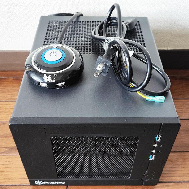 Windowsデスクトップ AMD Ryzen3 Mem16G SSD256G+HDD2TB Win10