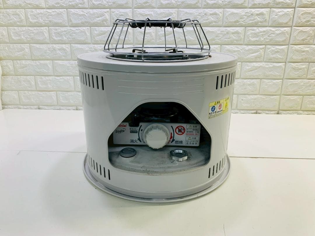 240Z トヨトミ 石油コンロ HH-210 ホワイト2017年製 送料込