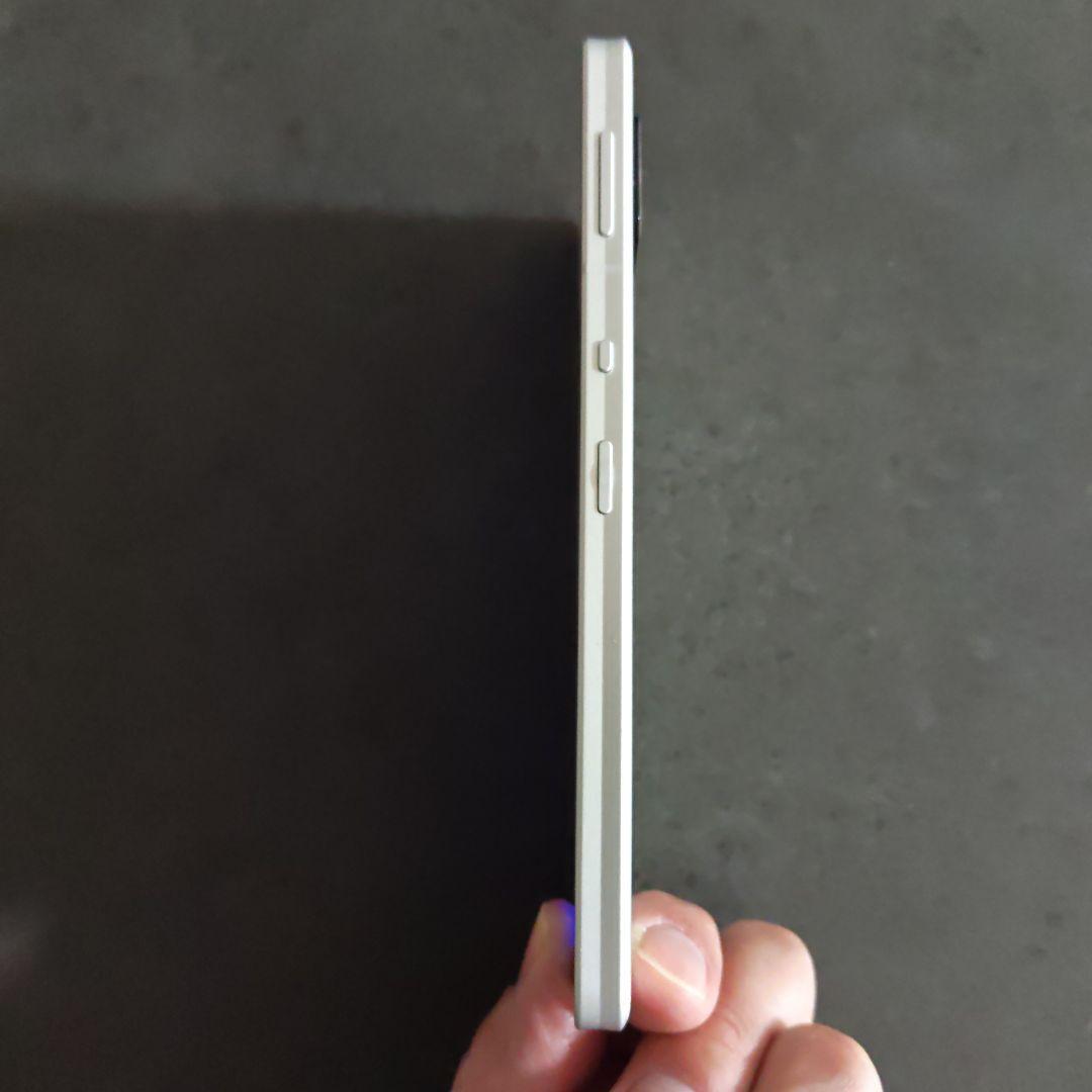 AQUOS sense6 シルバー SIMフリー