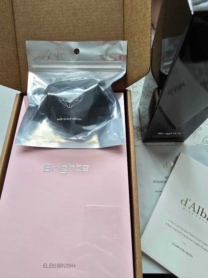 お値下げ【限定】Brighte エレキブラシ＋ピンク　おまけ付き