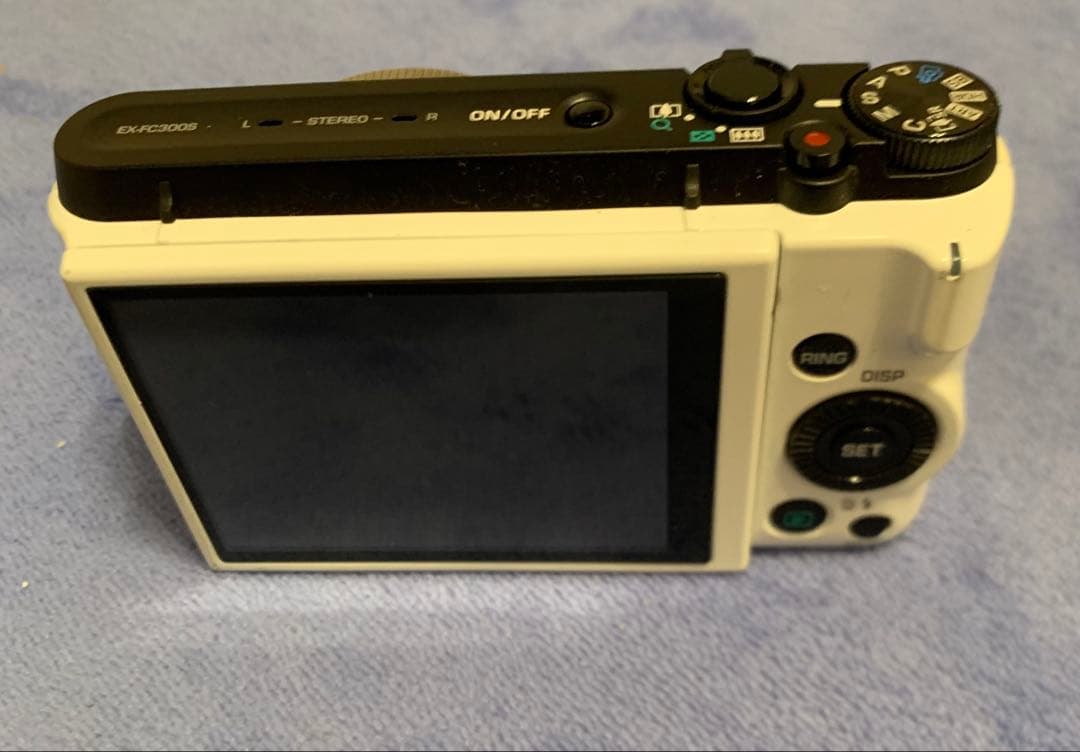 デジタルカメラ CASIO EXILIM HS EX-FC300S