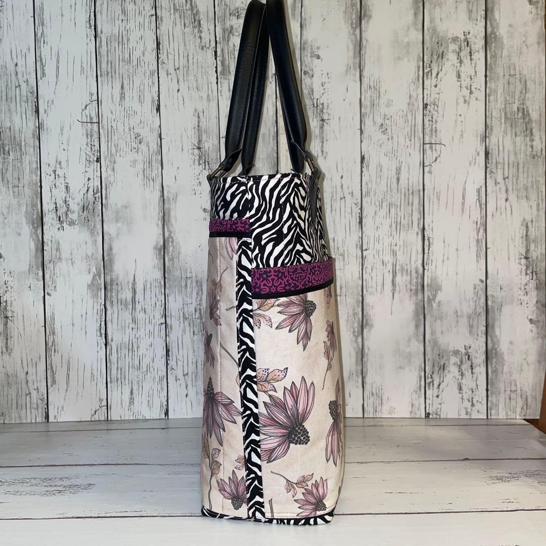 ロラライハリス 縦長トートバッグ、ワイヤーポーチセット