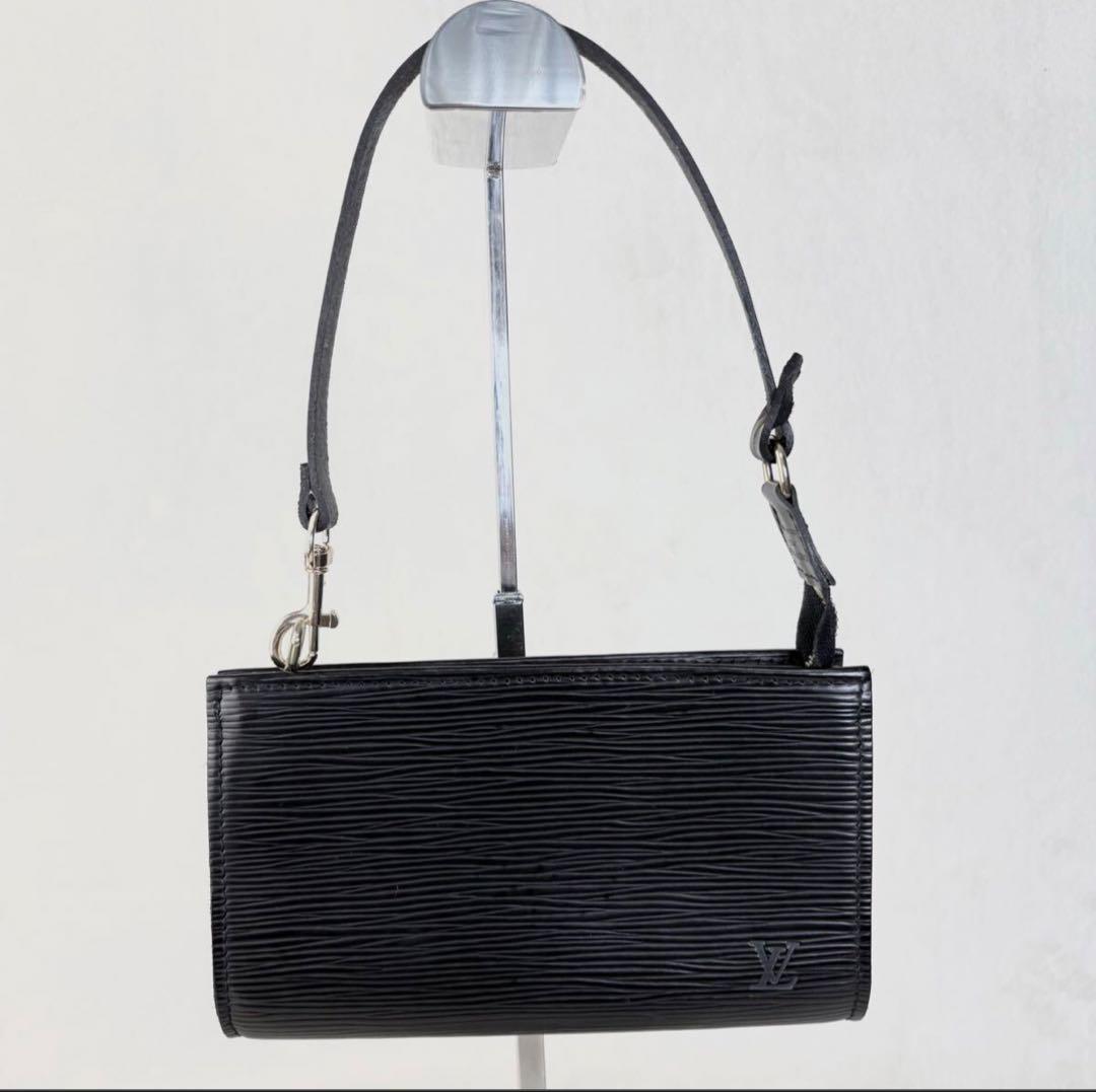 【美品】 LOUIS VUITTON アクセソワール ノワール エピ ブラック