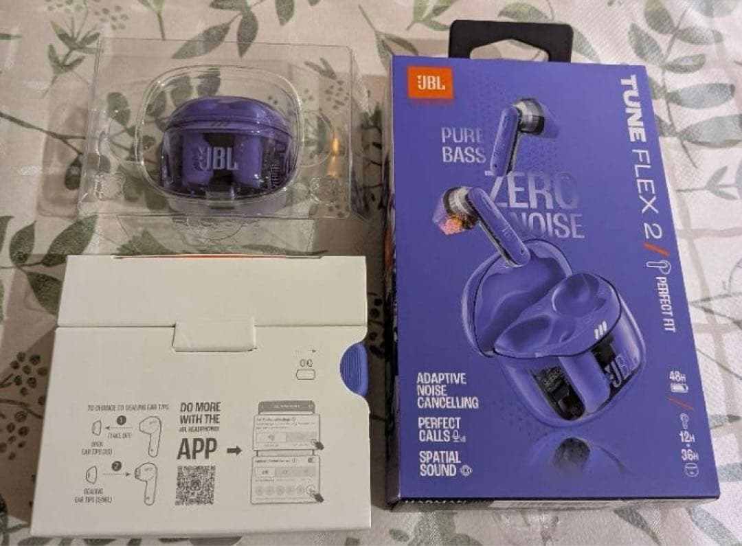 新品未使用品。JBL Tune Flex 2 ワイヤレスイヤホン モーヴ 紫