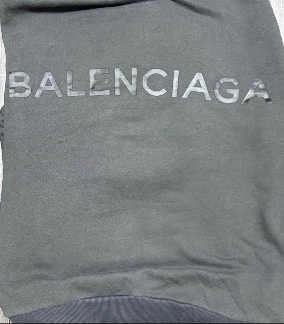 BALENCIAGA ダークグレー フーディ