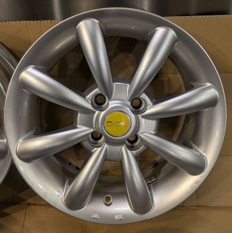 フィアット500用 アルミホイール4本セット