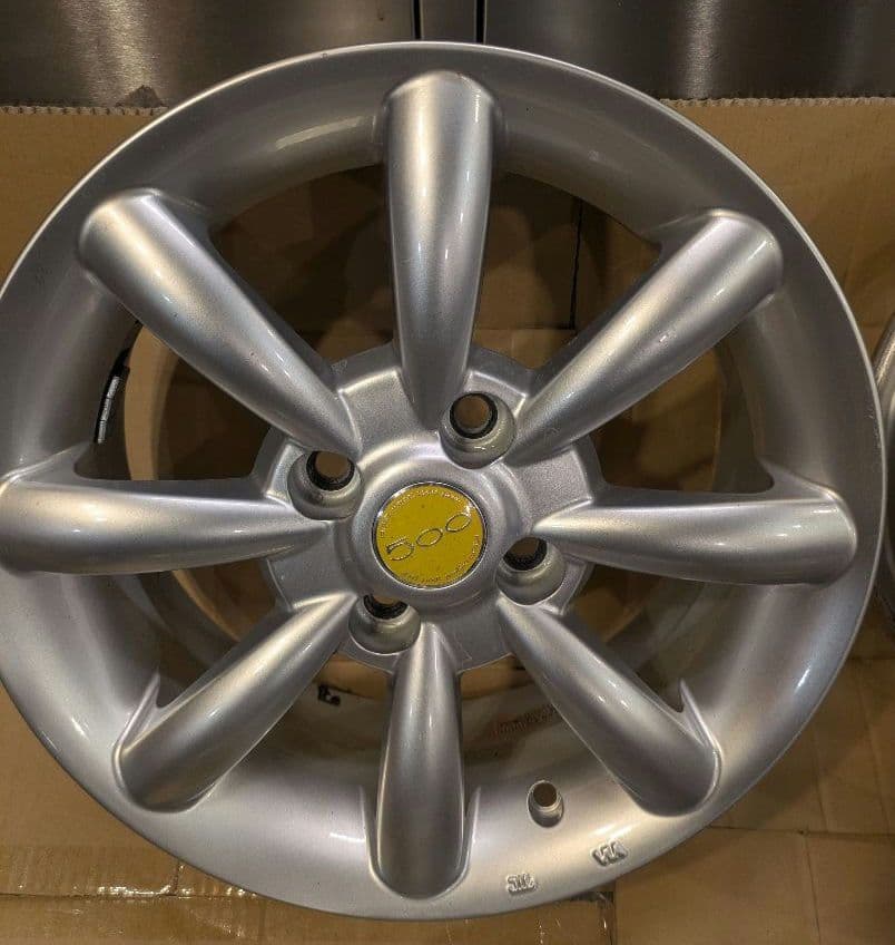 フィアット500用 アルミホイール4本セット